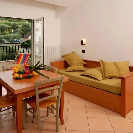 Geraumige Und Moderne Ferienwohnung An Der Italienischen Riviera Zwischen Alassio Und Finale Ligure Apartment *